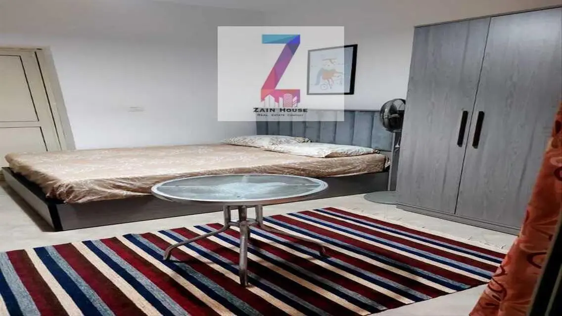 Ground duplex with garden, furnished