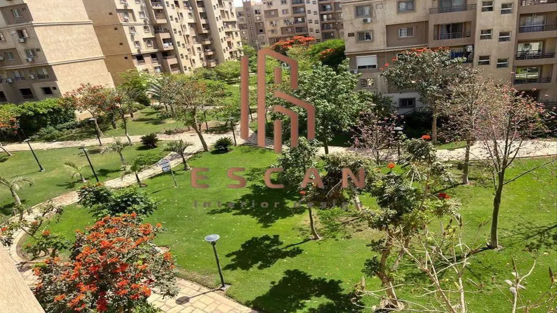 شقة للبيع فى مدينتى B6 بالفرش كامل والاجهزة