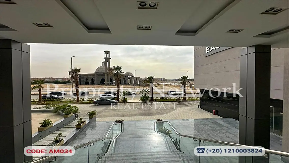 عيادة للإيجار في إيست هيل، القاهرة الجديدة – 56.3م