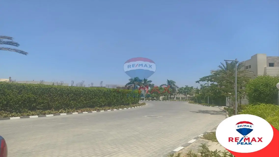 Cleopatra Square Compound Cleo Villa For Sale 325m