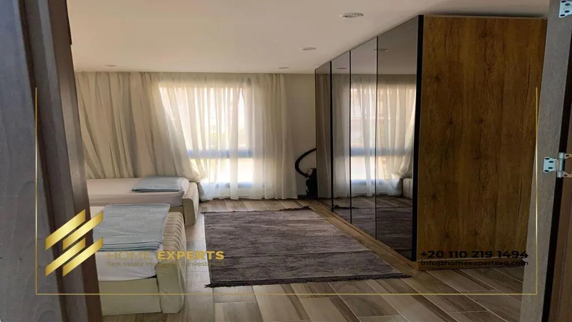Furnished apartment for rent in Azad Compound