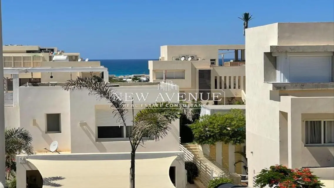 Upper chalet 4 beds fully furnished with full sea view