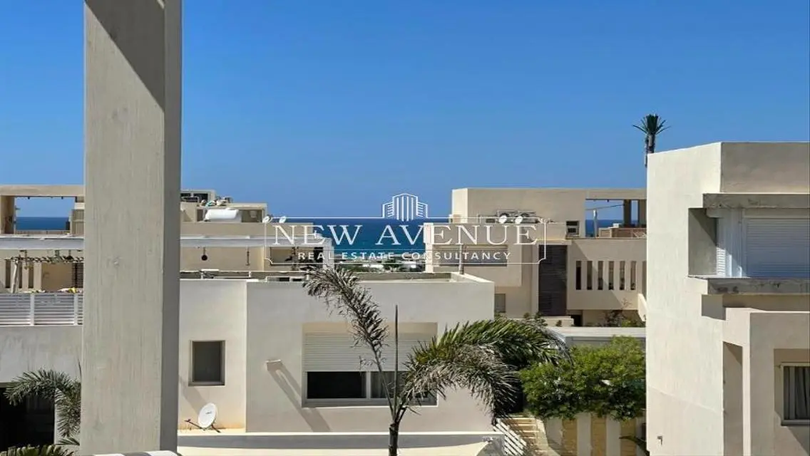 Upper chalet 4 beds fully furnished with full sea view