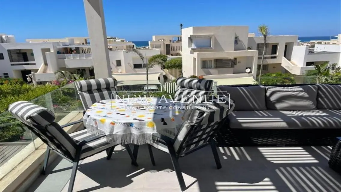 Upper chalet 4 beds fully furnished with full sea view