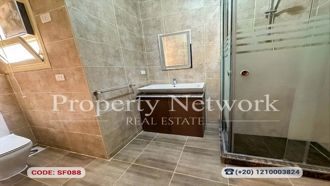 Apartment 170 m²  for Rent in East Academy