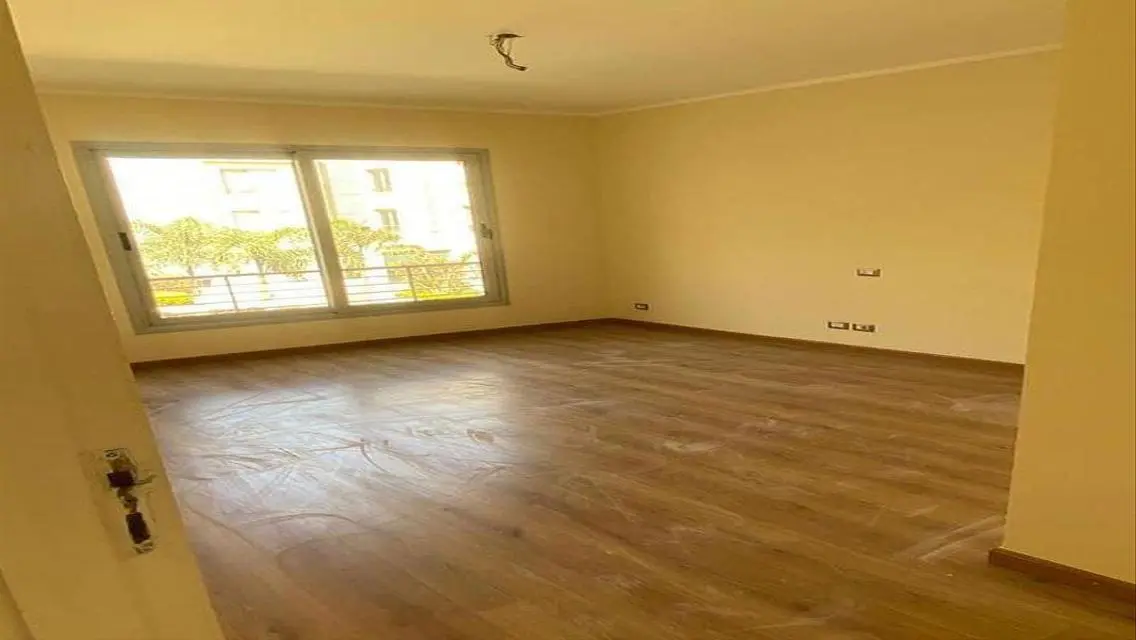 Super luxury apartment prime view in Palm Parks