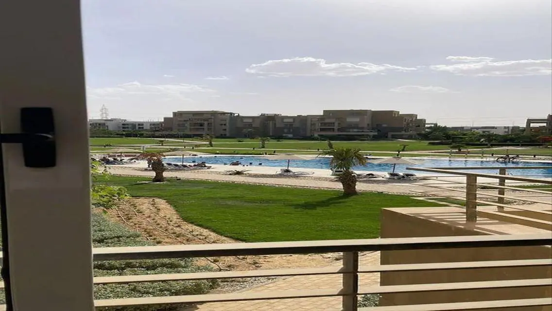 Super luxury apartment prime view in Palm Parks
