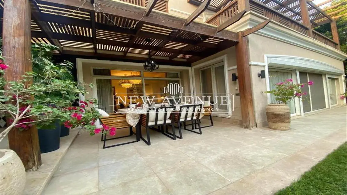 Fully Furnished Standalone Direct on Mohamed Naguib