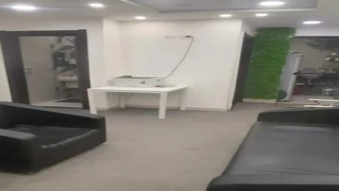 للايجار مكتب ادارى ذا كورد يارد الشيخ زايد 