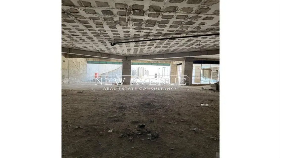 Retail For Rent 3500M Prime Location-El SheikhZayed