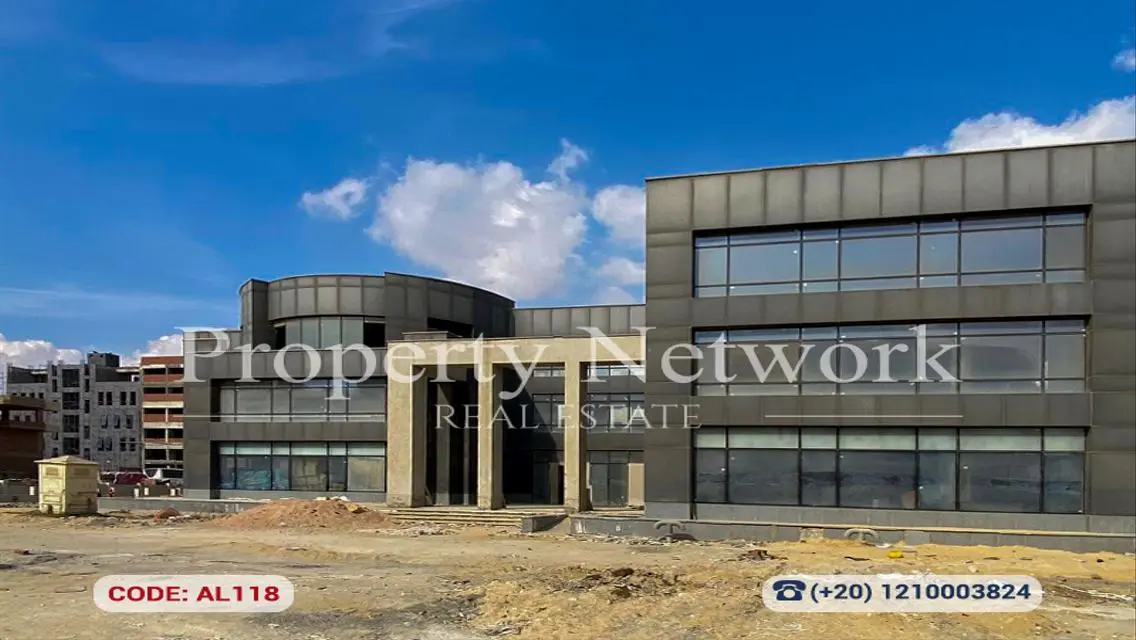 Administrative Building for Rent ,9004 m² New Cair