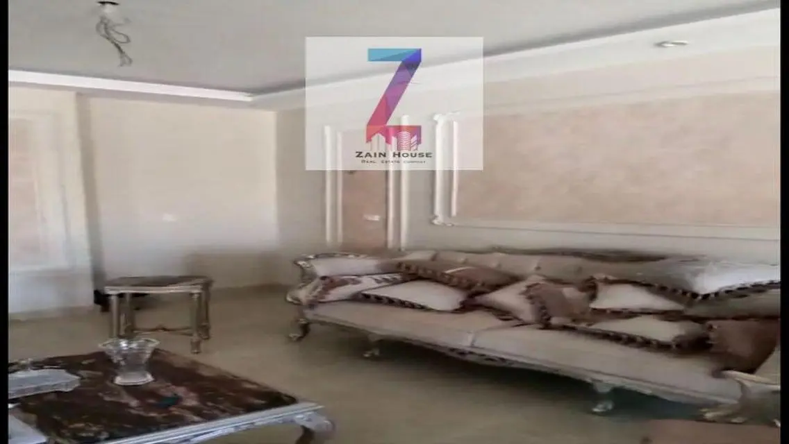 شقة متاحة للبيع في الاندلس 2