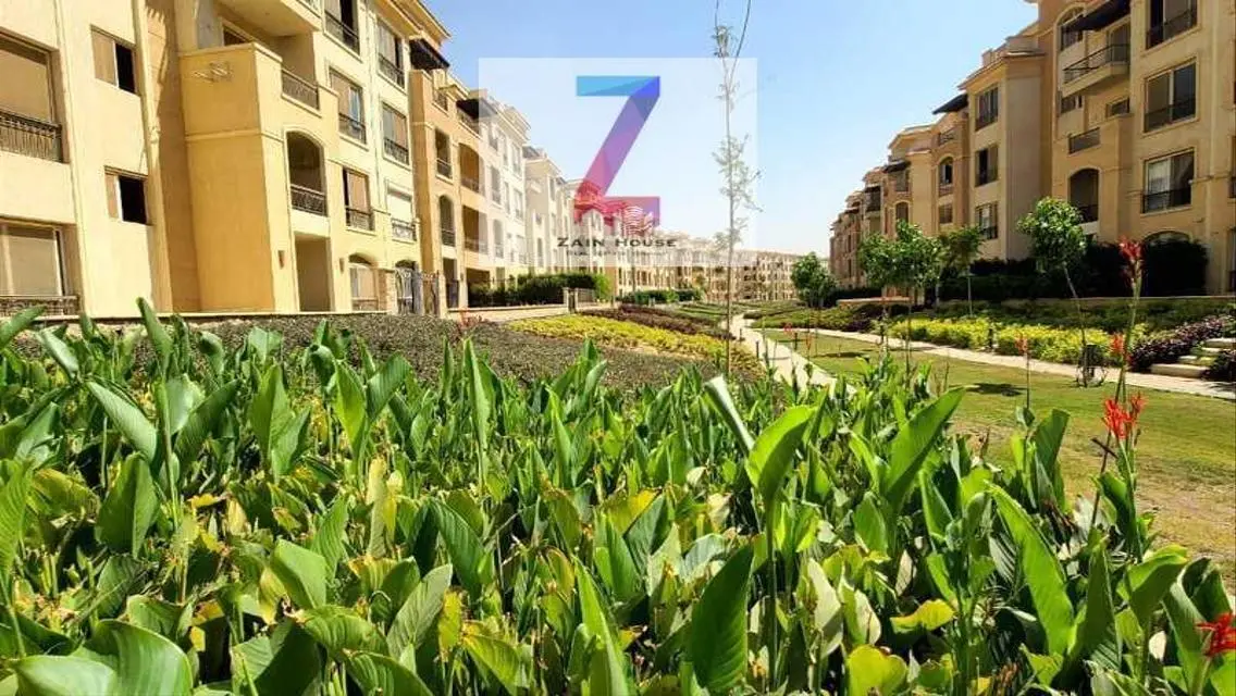 For sale, first floor apartment without finishing