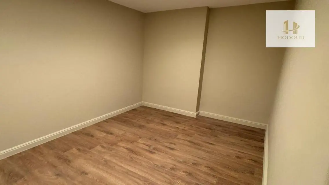 Spacious 230 sqm Apartment for Sale at 85,000 EGP