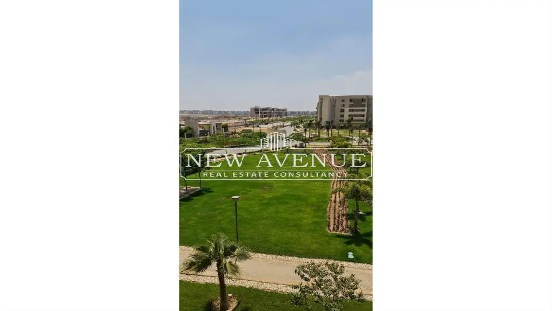 Apartment for sale in Capital gardens Palm Hills