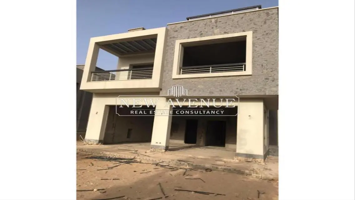 فيلا موقع مميز جدا فيو مفتوح لاند سكيب سعر لقطة