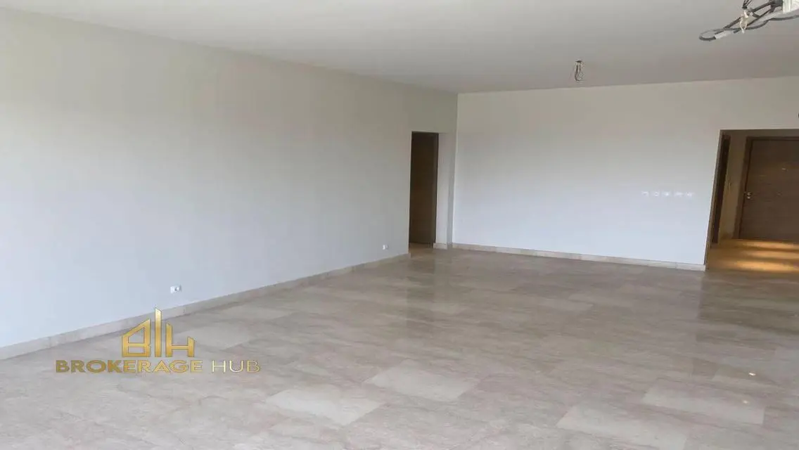 Apartment 157 SQM with for rent in mivida Avenue