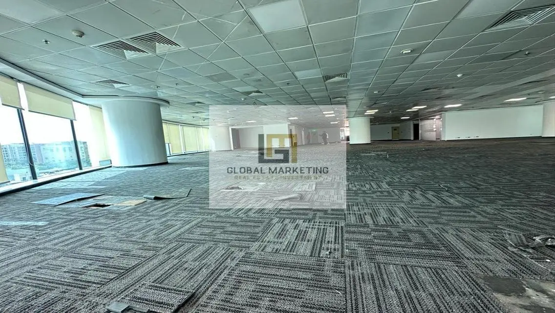 Fully finished office for rent 900m on 90th Street
