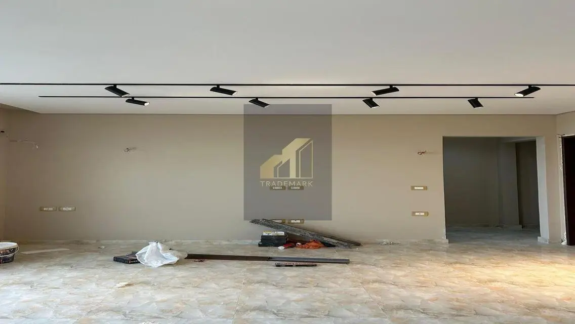 apartment 160 m prime location first use low price