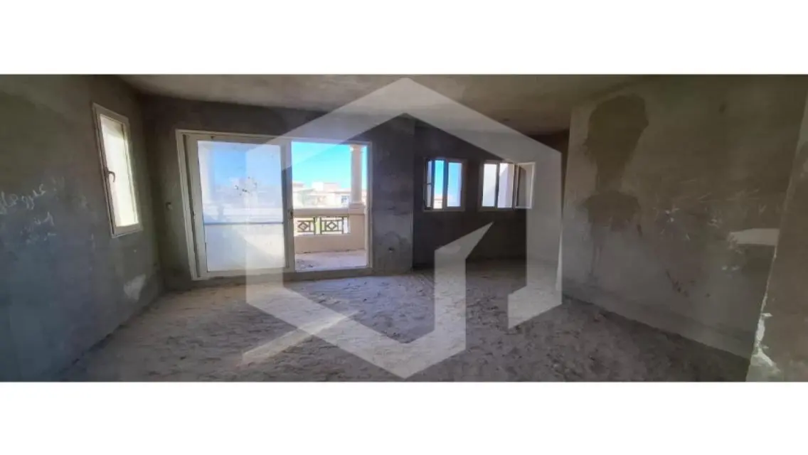Villa for sale in a prime location in Meadows Park