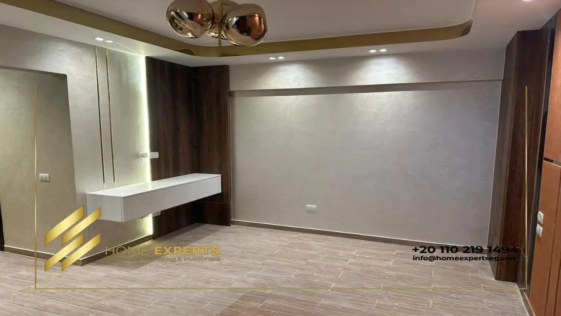Luxury Apartment for Rent at 25000
