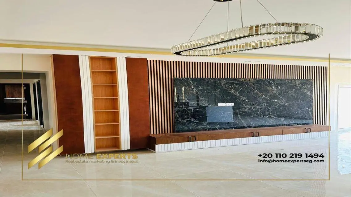 Luxury Apartment for Rent at 25000