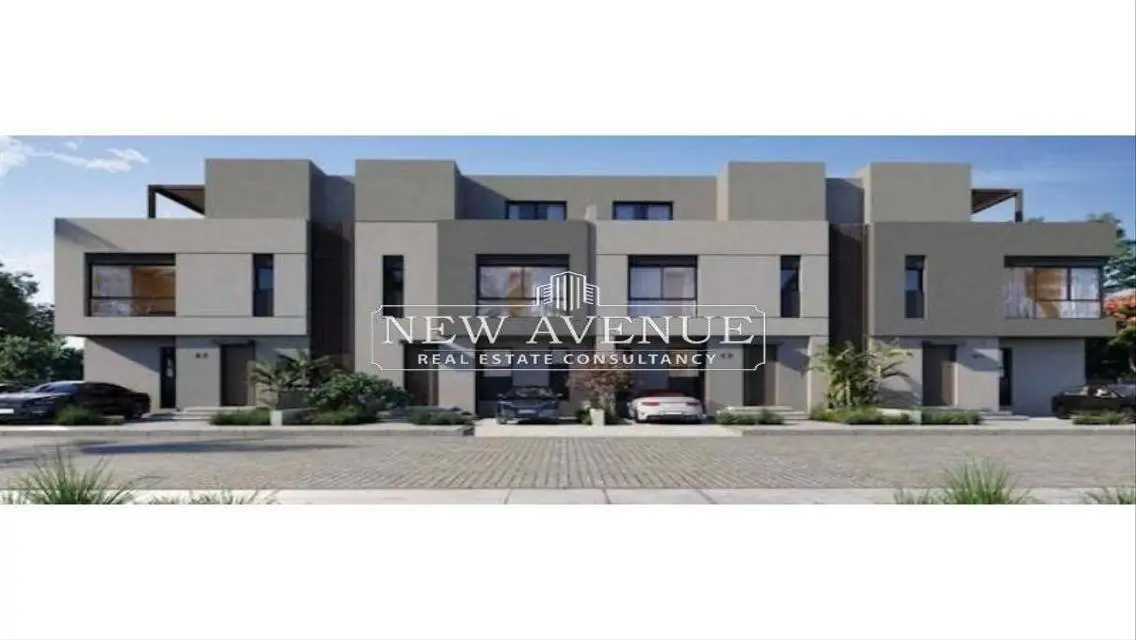 Townhouse middle 3 beds With downpayment &amp; Installments