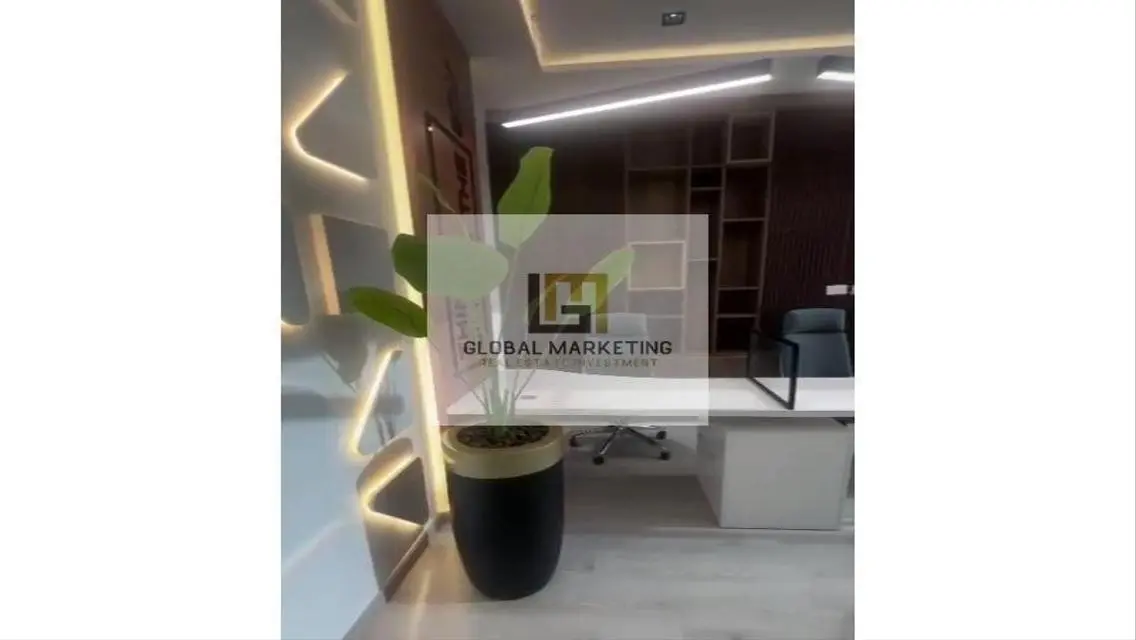 Finished office 192m for rent in Cairo Festival