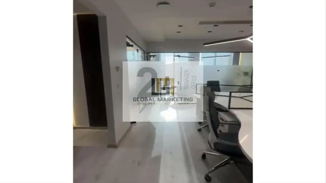 Finished office 192m for rent in Cairo Festival