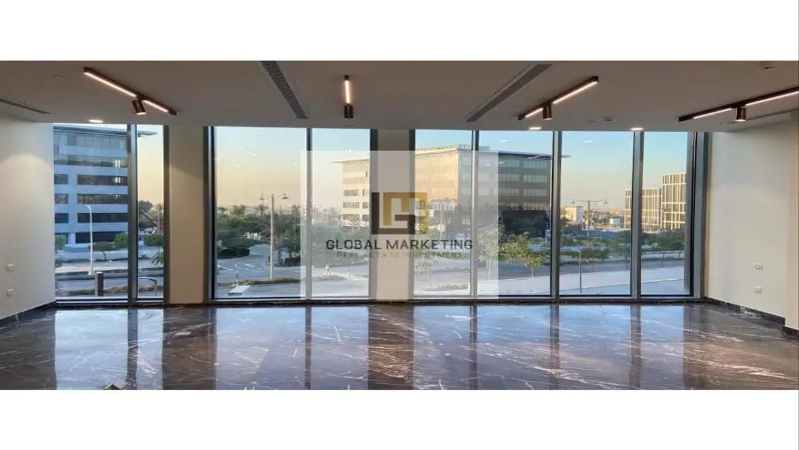 Finished office 96m for rent in Cairo Festival