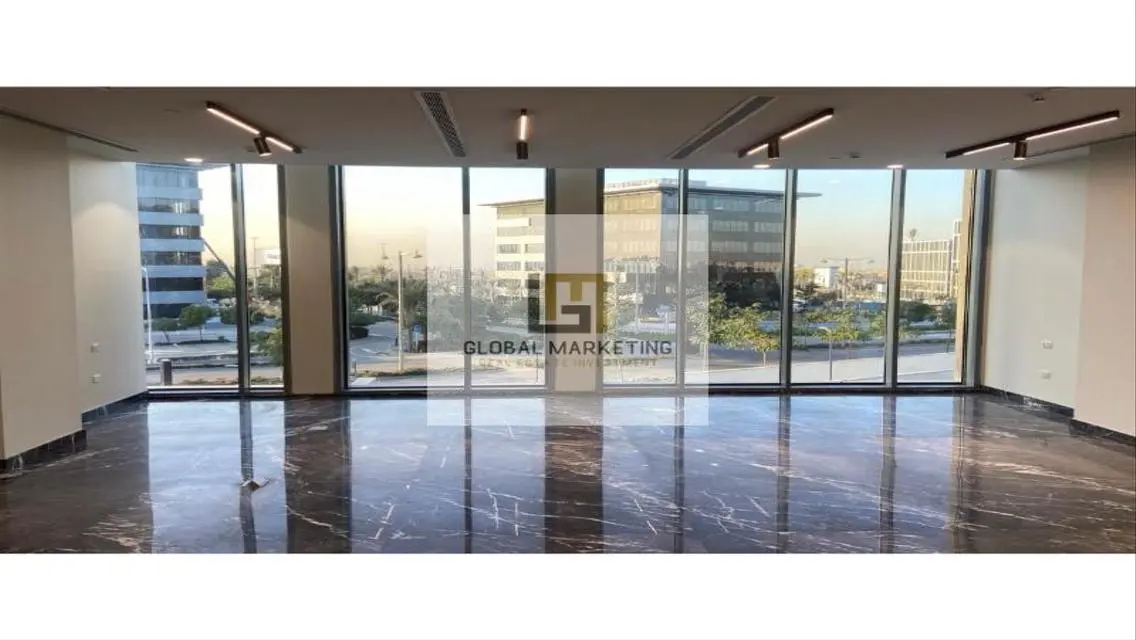 Finished office 96m for rent in Cairo Festival