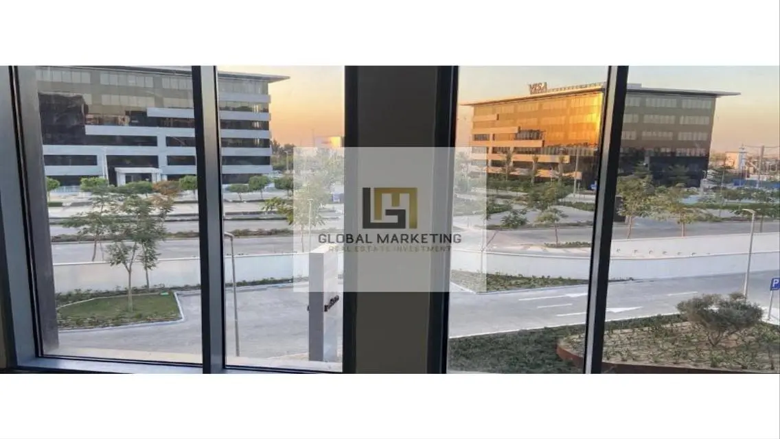 Finished office 96m for rent in Cairo Festival