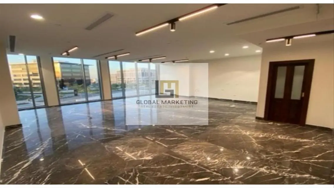 Finished office 96m for rent in Cairo Festival