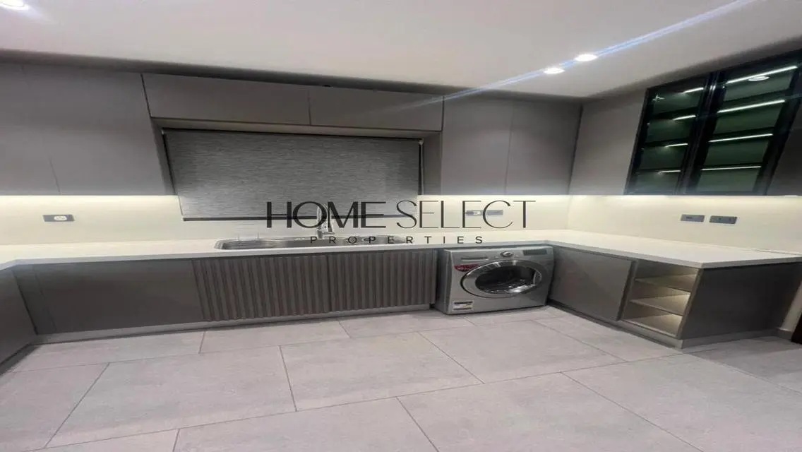 A fully furnished Ground apartment for rent+Garden