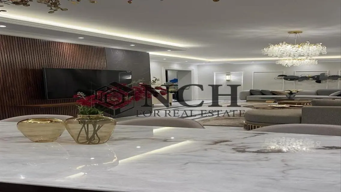 ELEGANT DUPLEX GARDEN 230M FOR RENT IN EASTOWN .