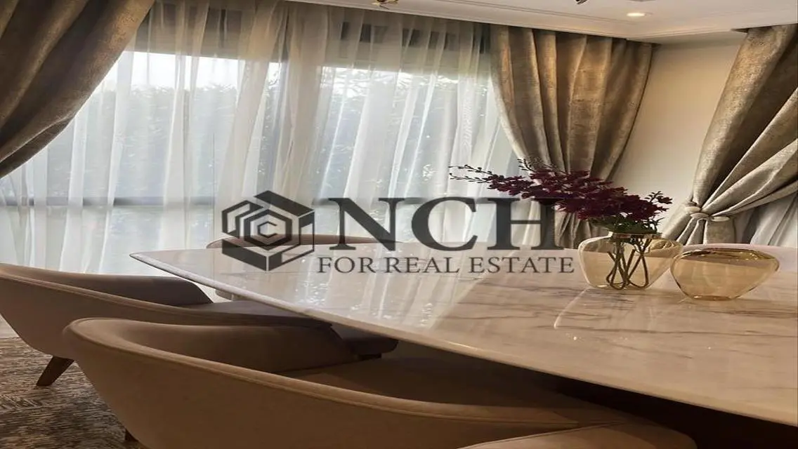 ELEGANT DUPLEX GARDEN 230M FOR RENT IN EASTOWN .