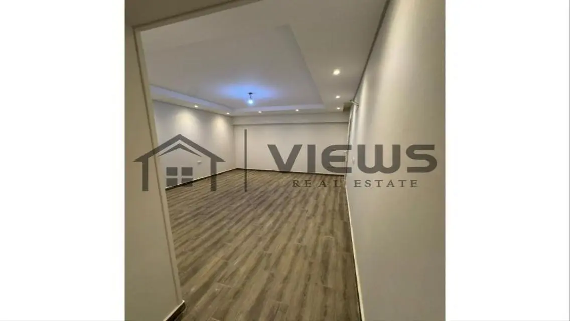 Luxury Apartment with 160m in I-City