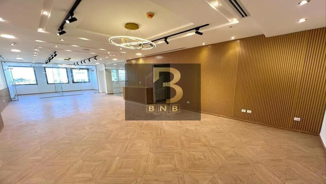 Luxury Apartment for Rent - 400 Square Meters