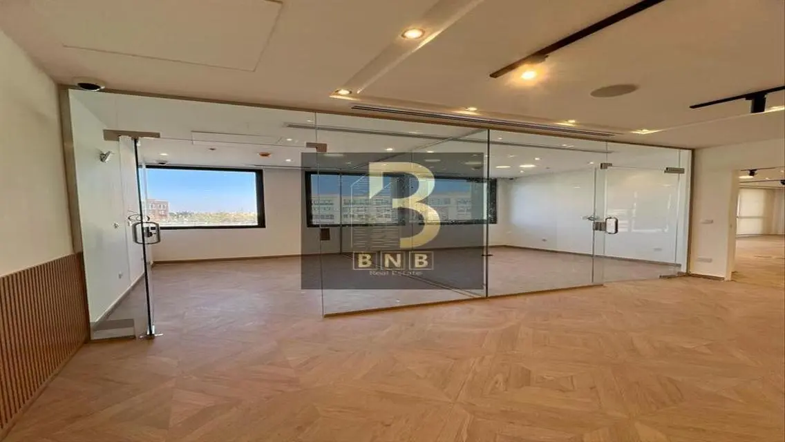 Luxury Apartment for Rent - 400 Square Meters