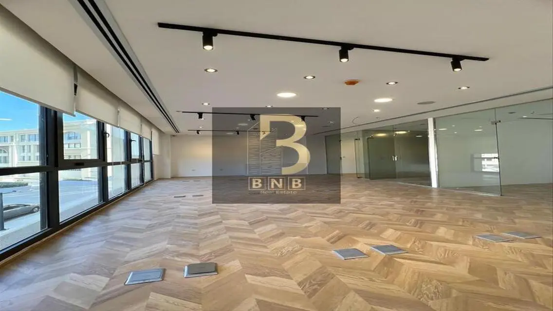 Luxury Apartment for Rent - 400 Square Meters