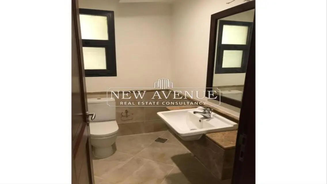 Luxurious Home for Sale with Spacious Design