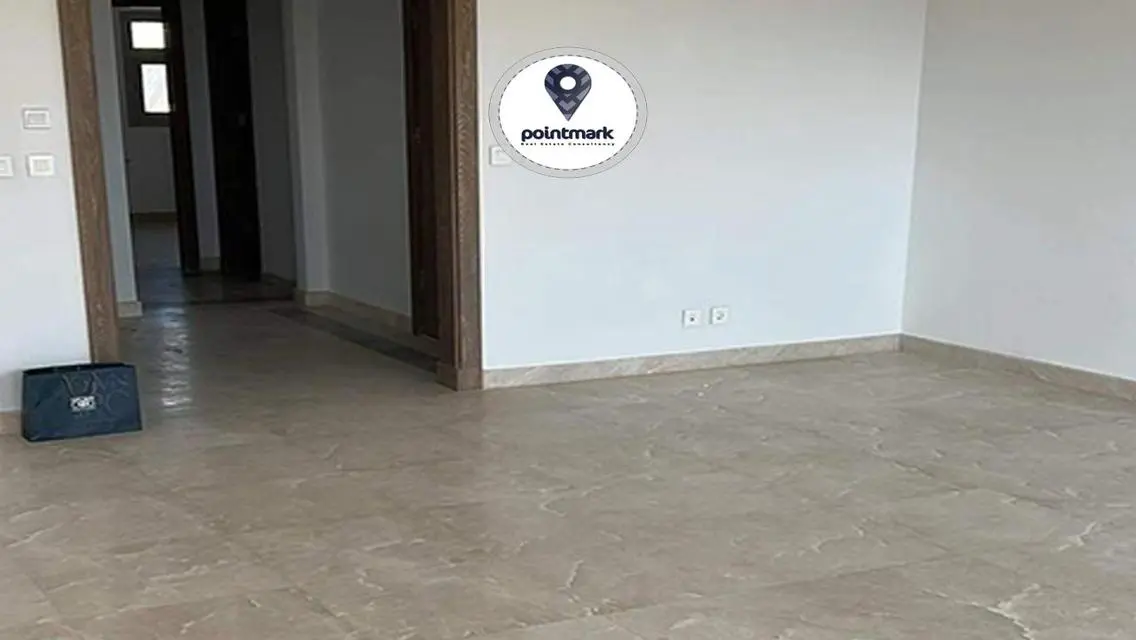 بنتهاوس للايجار فيو علي الجولف مباشرة - سعر مميز