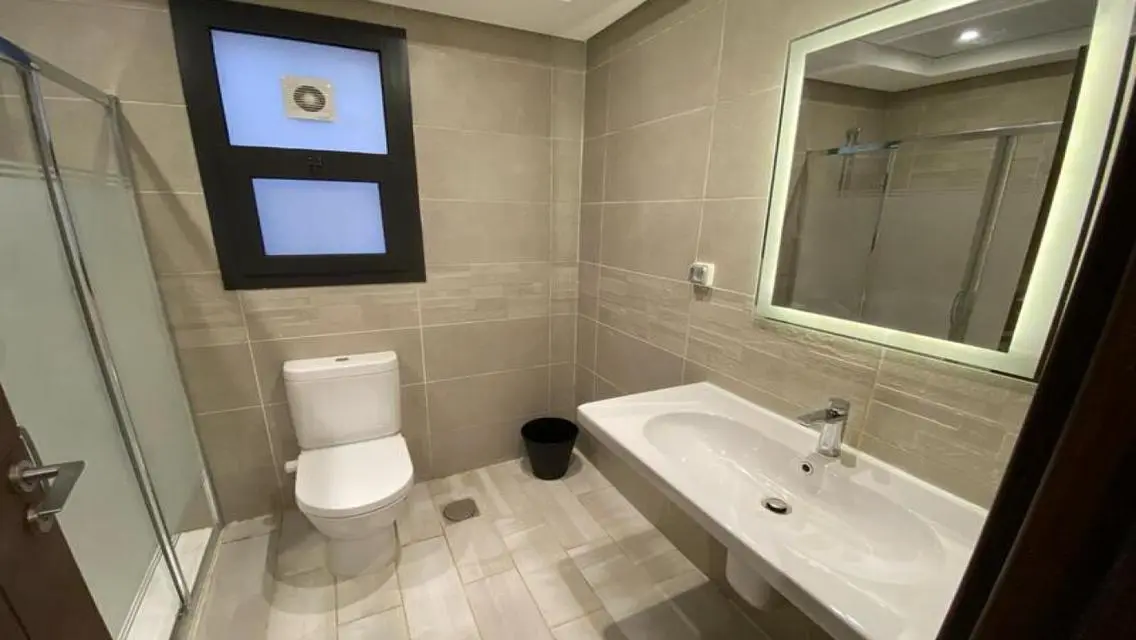 Fully Furnished Apartment For Rent Prime Location