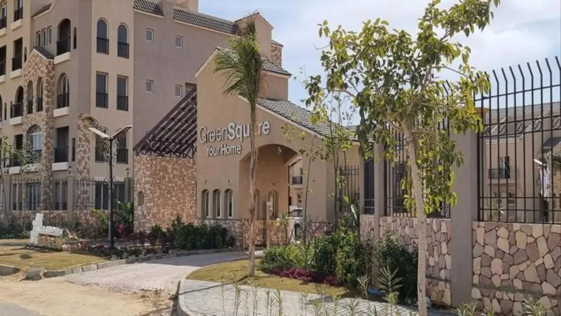 Apartment ready to move for sale at Green square