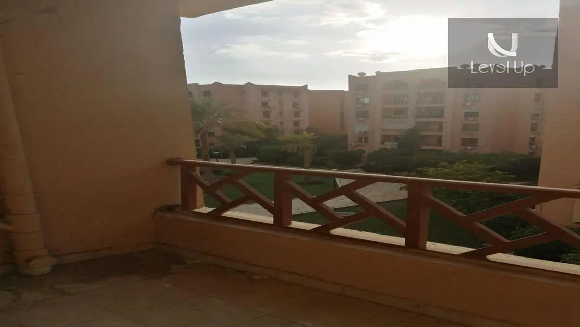 شقة للبيع بسعر لقطة مساحة مميزة و فيو تحفة بالرحاب