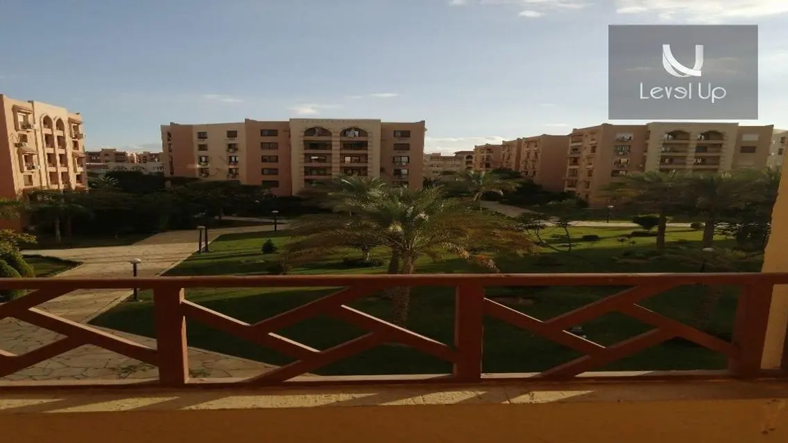 شقة للبيع بسعر لقطة مساحة مميزة و فيو تحفة بالرحاب