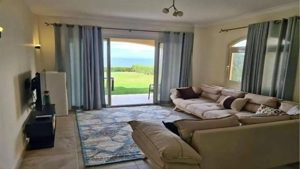 Double View Chalet in Baymount Sokhna