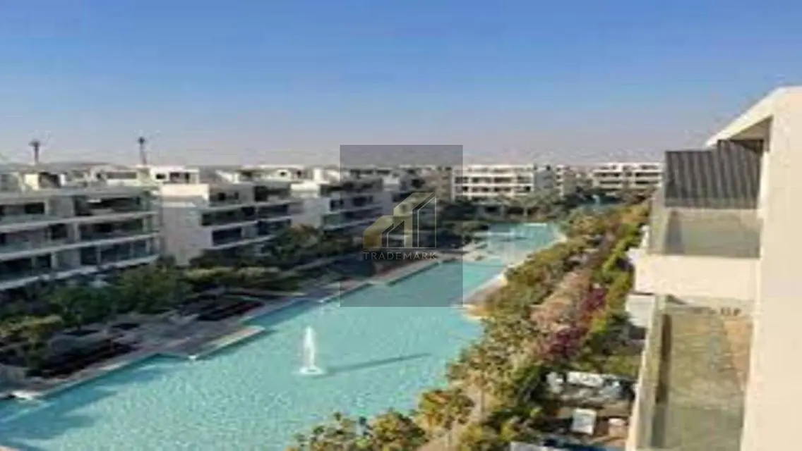 Prime Location  Apartment Hot Price In Lake View 2