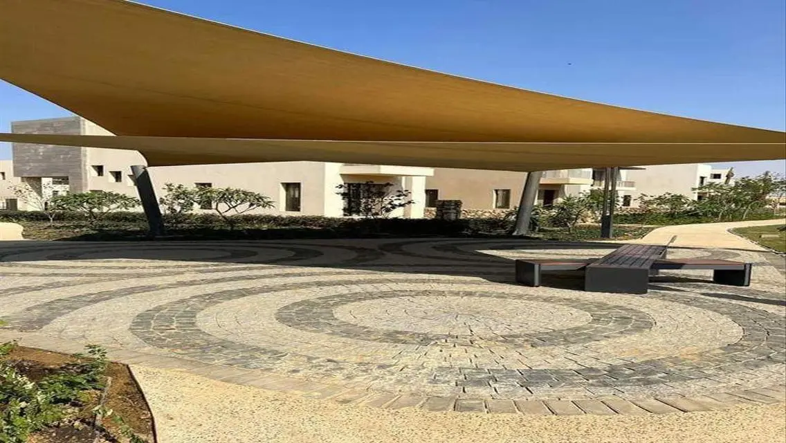 تاون هاوس بفيو مفتوح في او ويست موقع ممتاز