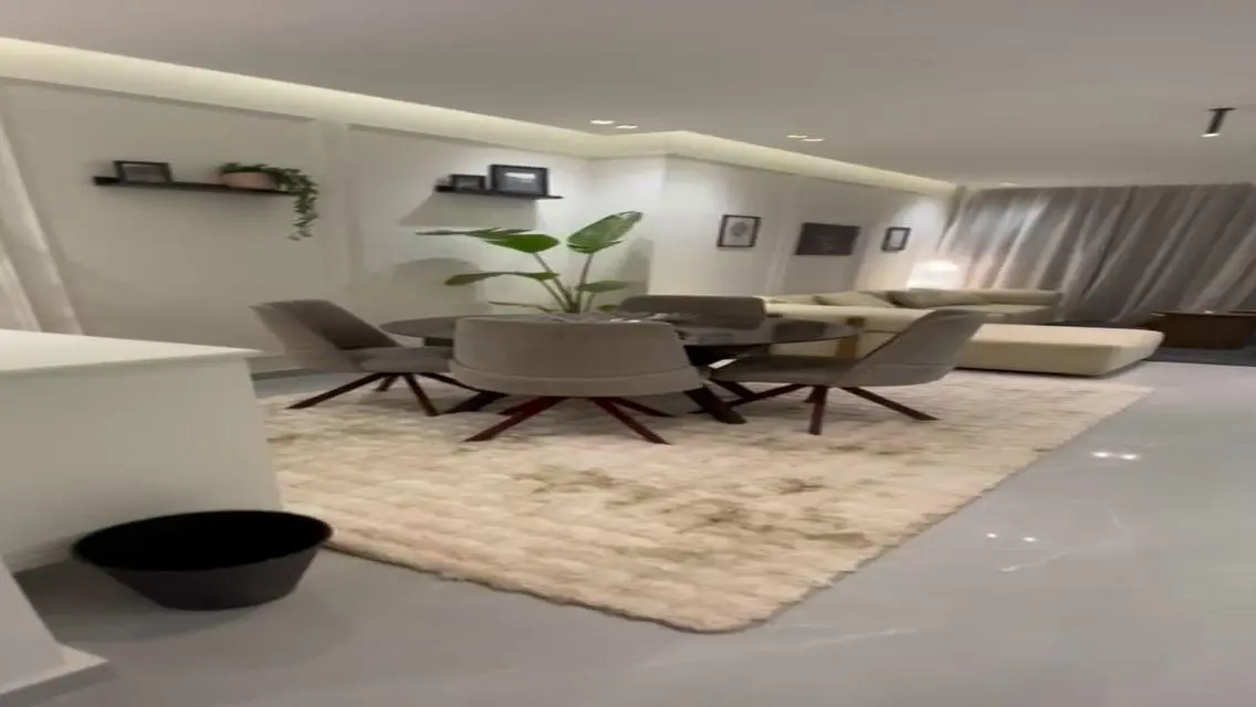 Fully furnished Apartment for rent at Eastown